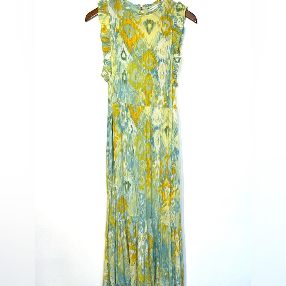 Canyon Retreat watercolor print relaxed fit midi dress ruffle sleeve medium.